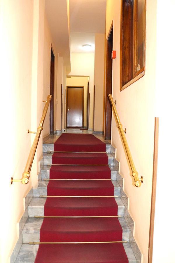 Apartamento * La Casa Di Arti * 25 Min Dal Duomo Milán Exterior foto